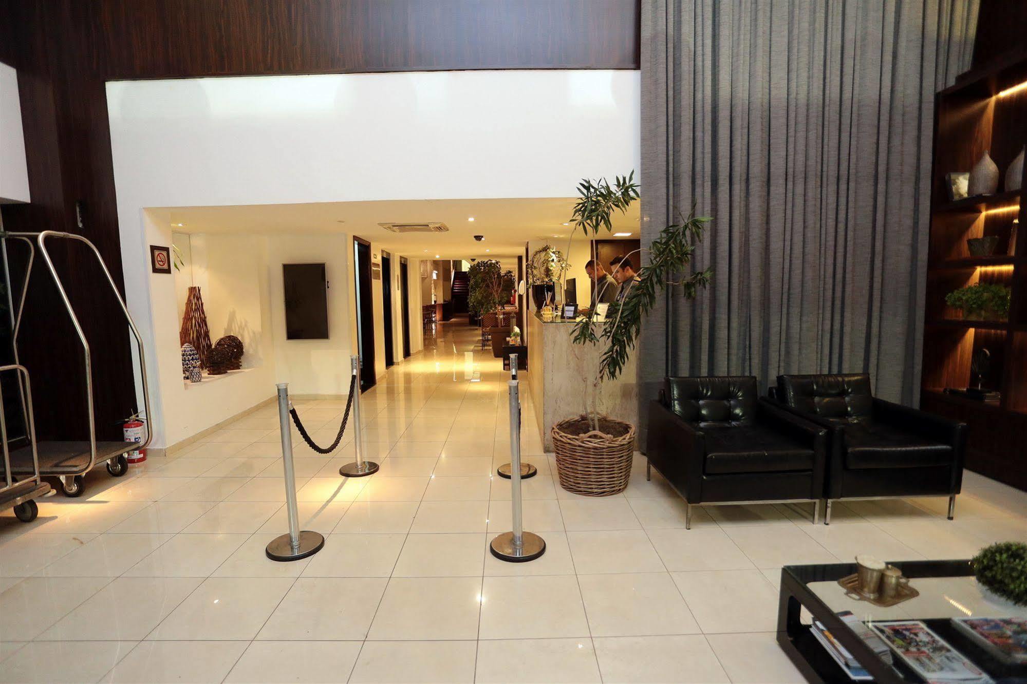 Oasis Tower Hotel Ribeirão Preto Exterior photo