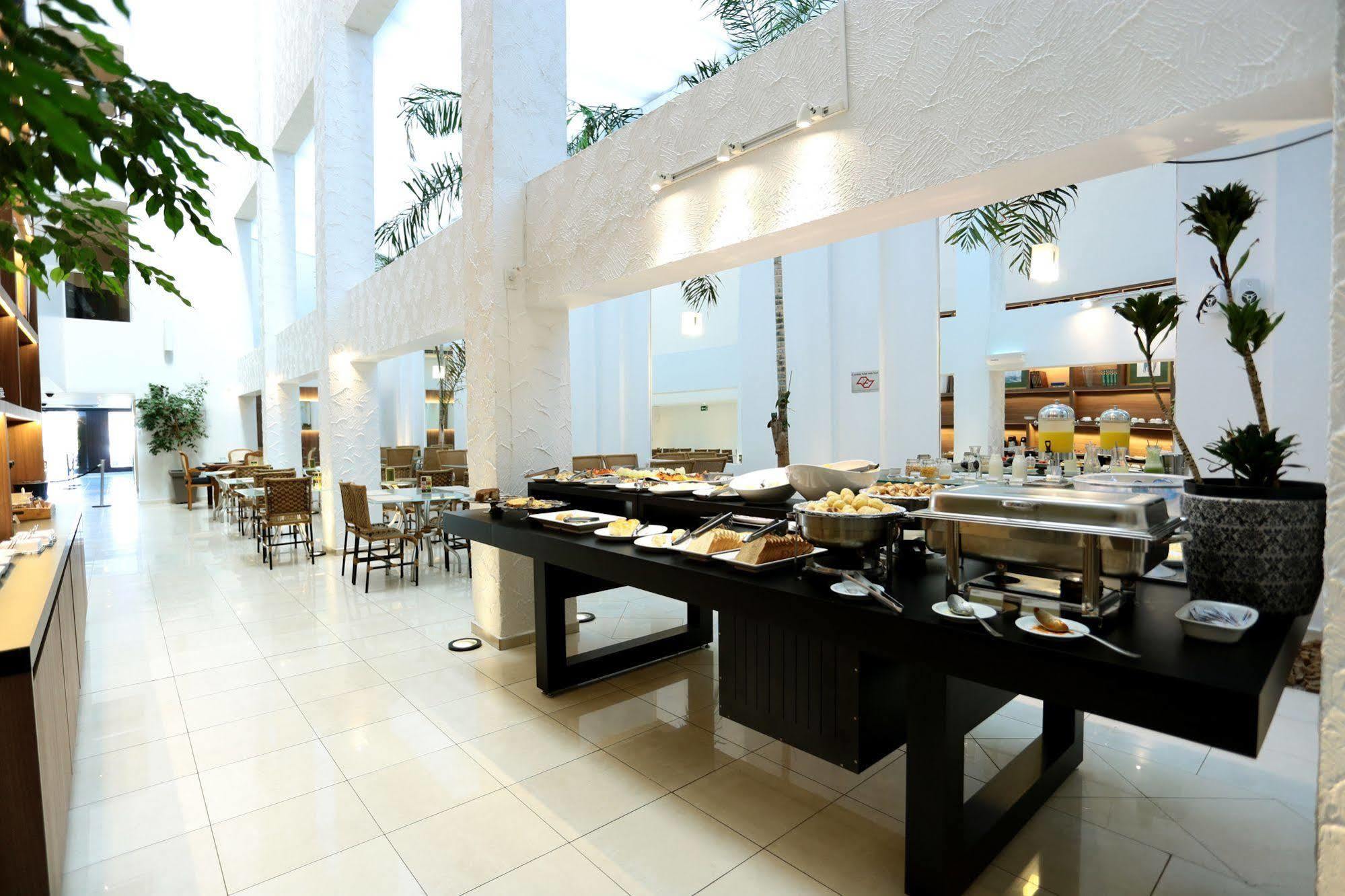 Oasis Tower Hotel Ribeirão Preto Exterior photo